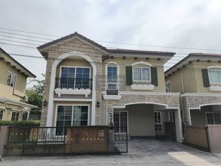 For sale 4 bedrooms house in Bang Khae, Bangkok