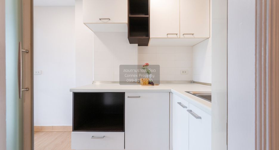 For sale 1 bed condo in Bang Phlat, Bangkok