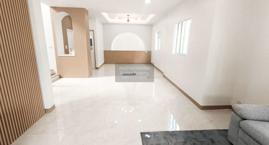 For sale 4 bedrooms house in Bang Khun Thian, Bangkok