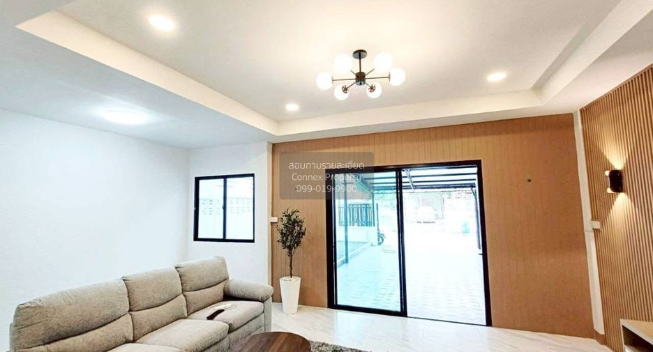For sale 4 bedrooms house in Bang Khun Thian, Bangkok
