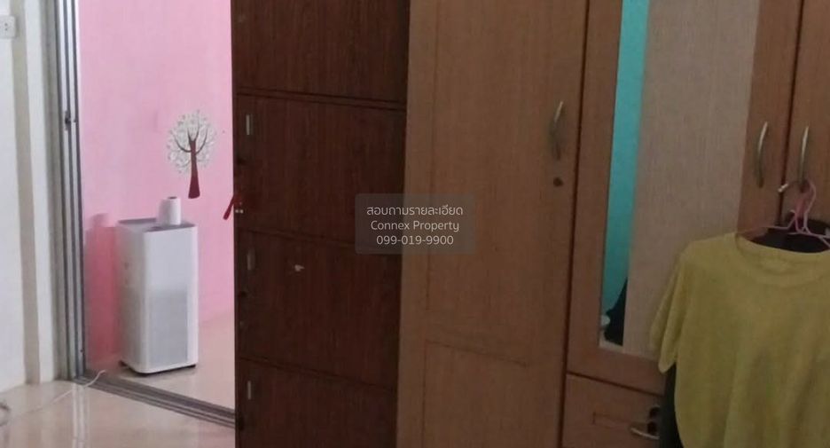 For sale 1 bed retail Space in Mueang Samut Prakan, Samut Prakan