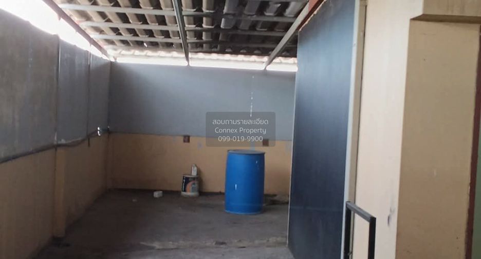 For sale 1 bed retail Space in Mueang Samut Prakan, Samut Prakan