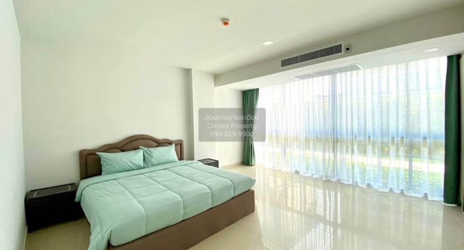 For sale 4 bedrooms condo in Jomtien, Pattaya
