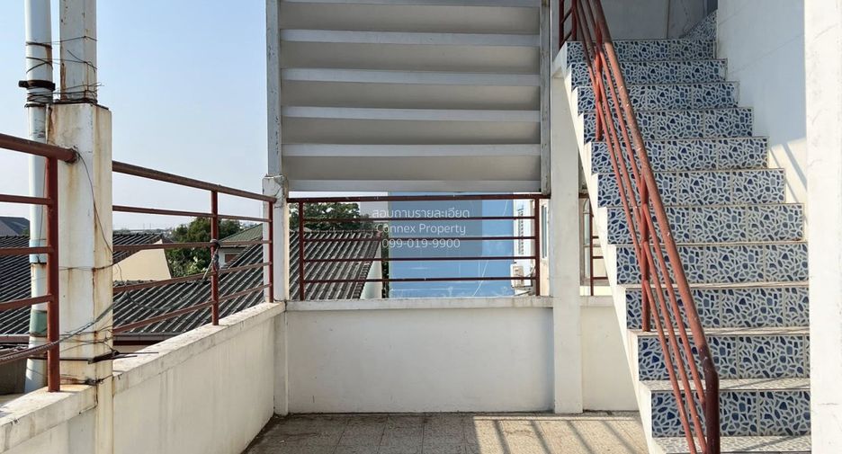 For sale 3 bedrooms townhouse in Thung Khru, Bangkok