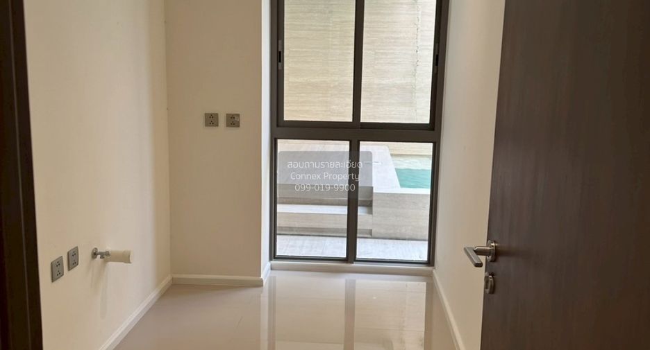 For sale 4 bedrooms house in Bang Kho Laem, Bangkok