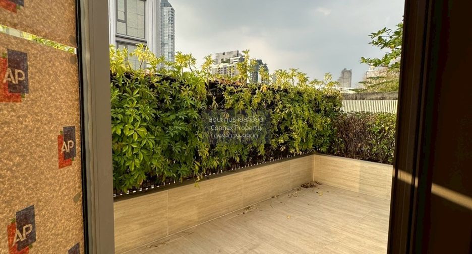 For sale 4 bedrooms house in Bang Kho Laem, Bangkok