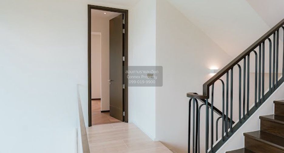 For sale 4 bedrooms house in Bang Kho Laem, Bangkok