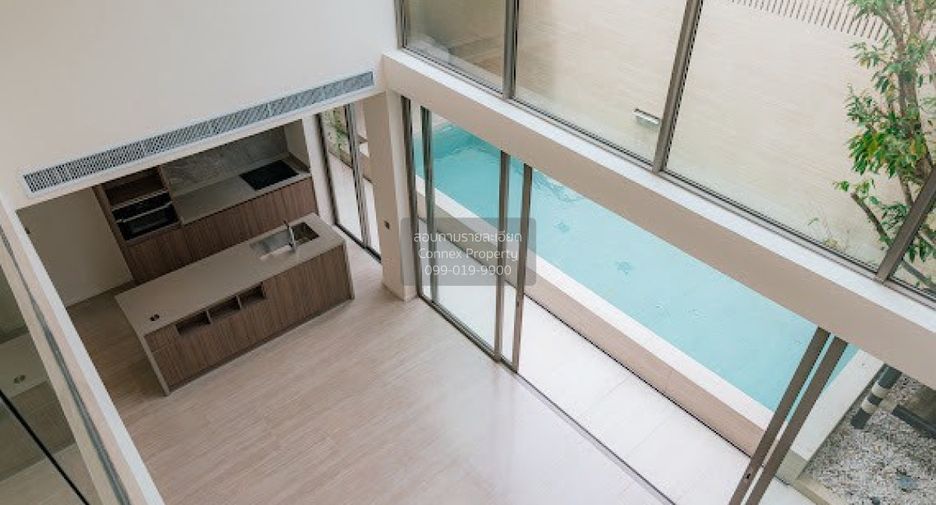 For sale 4 bedrooms house in Bang Kho Laem, Bangkok