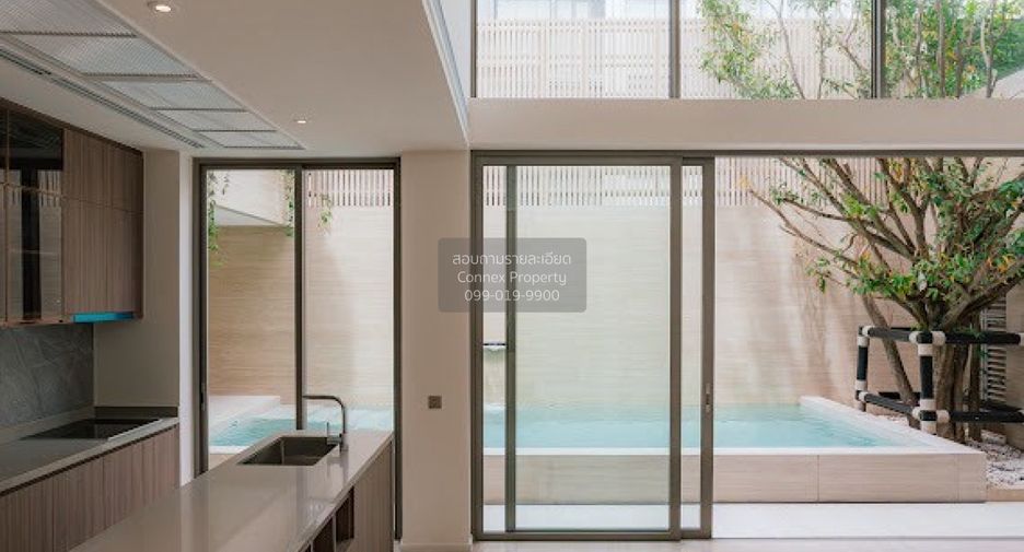 For sale 4 bedrooms house in Bang Kho Laem, Bangkok