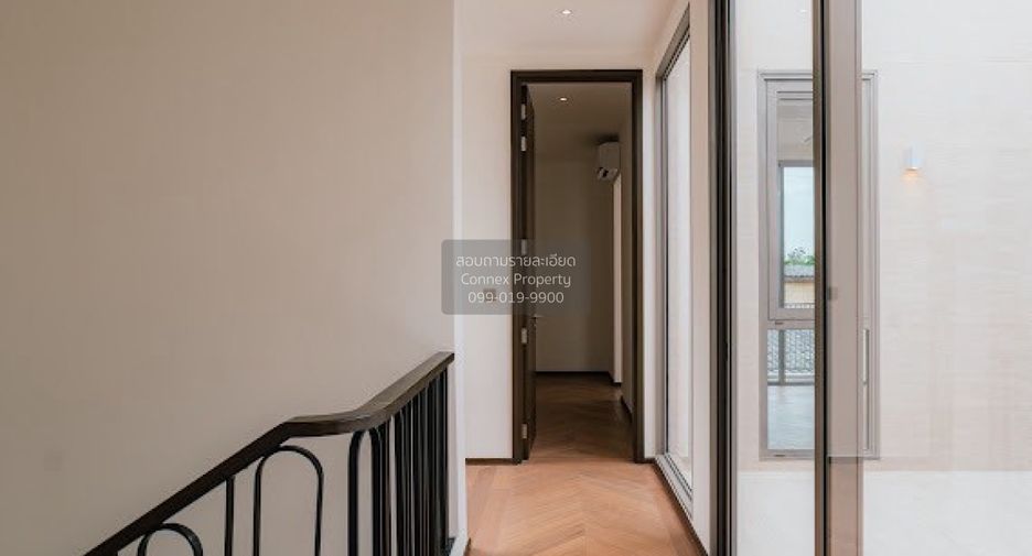For sale 4 bedrooms house in Bang Kho Laem, Bangkok