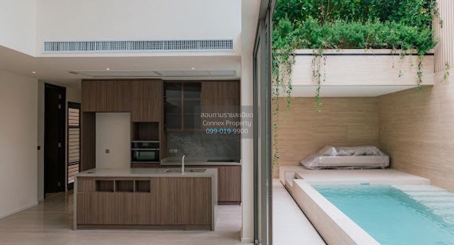 For sale 4 bedrooms house in Bang Kho Laem, Bangkok