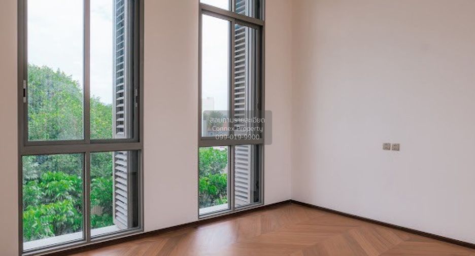 For sale 4 bedrooms house in Bang Kho Laem, Bangkok