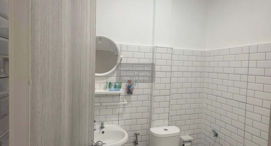 For sale 2 bedrooms townhouse in Nong Khaem, Bangkok
