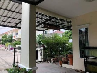 À vendre 4 chambres maison à Bang Bua Thong, Nonthaburi