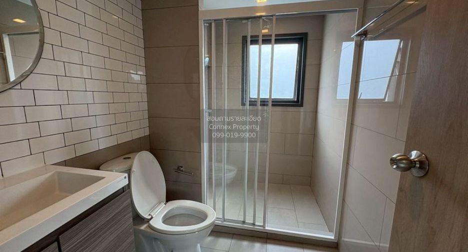 À vendre 2 chambres condo à Din Daeng, Bangkok