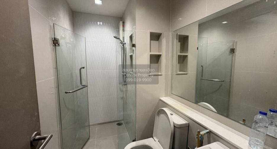 For sale 2 bedrooms condo in Huai Khwang, Bangkok