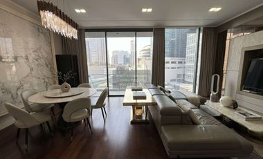 For sale 2 ベッドルーム condo in Khlong Toei, Bangkok