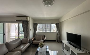 For sale 2 bedrooms condo in Watthana, Bangkok