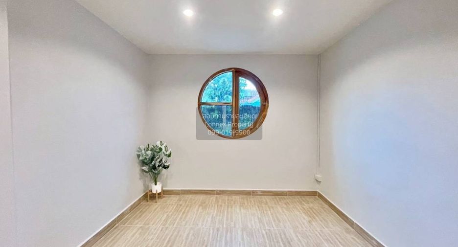 For sale 4 ベッドルーム townhouse in Bang Yai, Nonthaburi