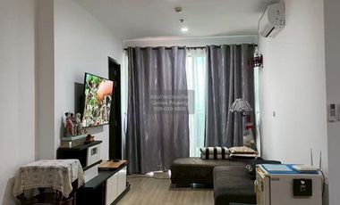 For sale 3 bedrooms condo in Khlong Toei, Bangkok