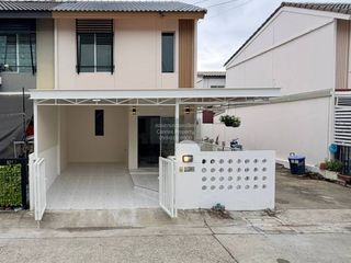 For sale 3 bedrooms townhouse in Bang Phli, Samut Prakan