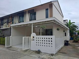For sale 3 bedrooms townhouse in Bang Phli, Samut Prakan