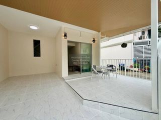 For sale 3 bedrooms townhouse in Bang Phli, Samut Prakan