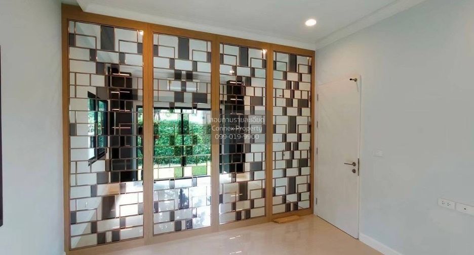 For sale 4 bedrooms house in Pak Kret, Nonthaburi