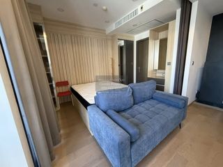 Wohnung zum Kauf mit 1 Zimmer in Bang Rak, Bangkok