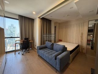 Wohnung zum Kauf mit 1 Zimmer in Bang Rak, Bangkok