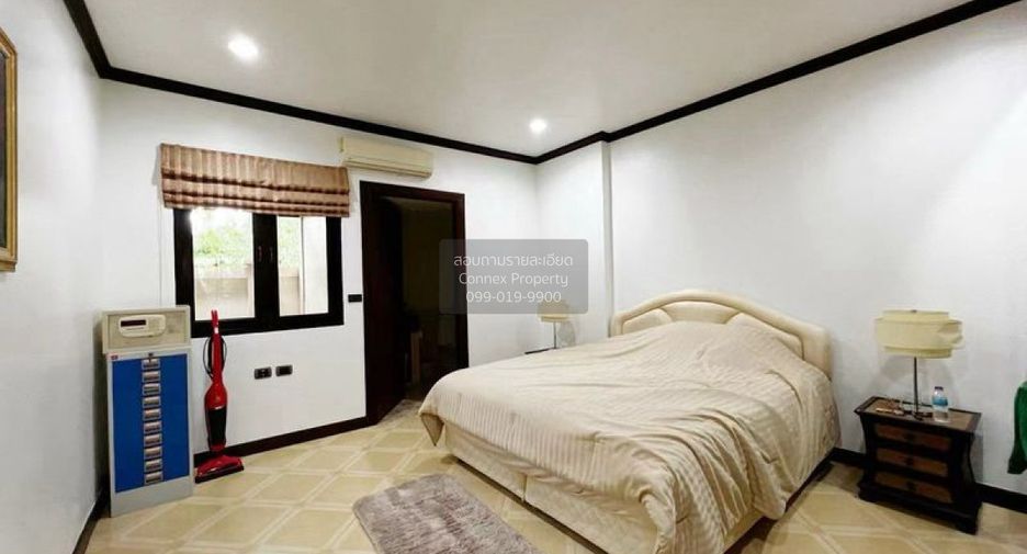 For sale 3 bedrooms house in Sattahip, Chonburi