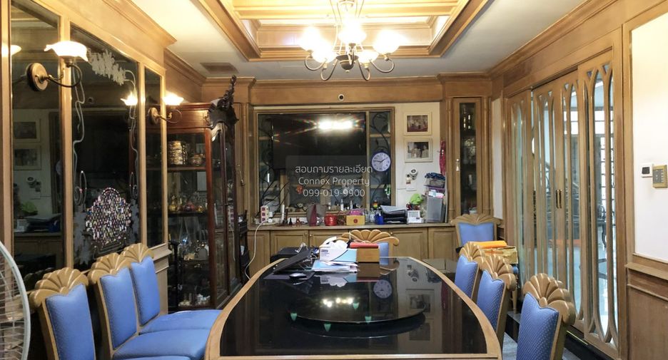 For sale 6 bedrooms house in Mueang Samut Prakan, Samut Prakan