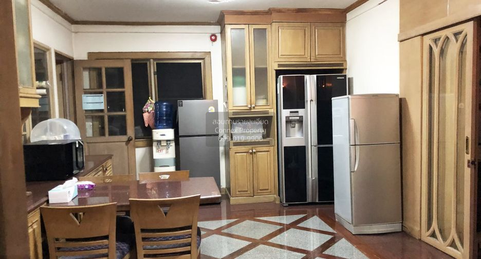 For sale 6 bedrooms house in Mueang Samut Prakan, Samut Prakan