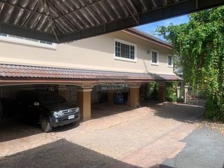 For sale 6 bedrooms house in Mueang Samut Prakan, Samut Prakan