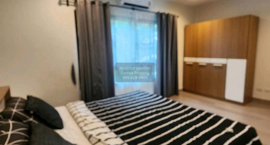 For rent 3 bedrooms townhouse in Saphan Sung, Bangkok