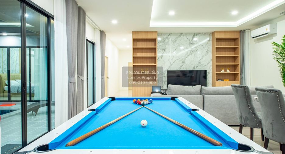 Villa en alquiler de 4 habitaciones en Huay Yai, Pattaya
