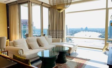 À louer 3 chambres condo à Bang Kho Laem, Bangkok
