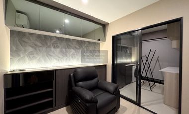 À louer 1 chambre condo à Bang Na, Bangkok
