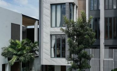 For rent 3 ベッドルーム house in Phra Khanong, Bangkok