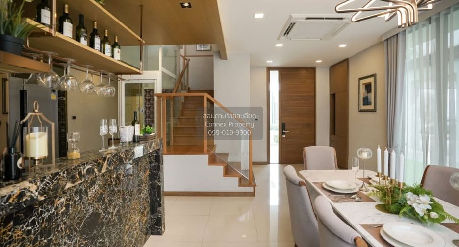 For rent 3 ベッドルーム house in Phra Khanong, Bangkok