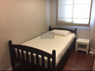 For rent 3 bedrooms condo in Huai Khwang, Bangkok