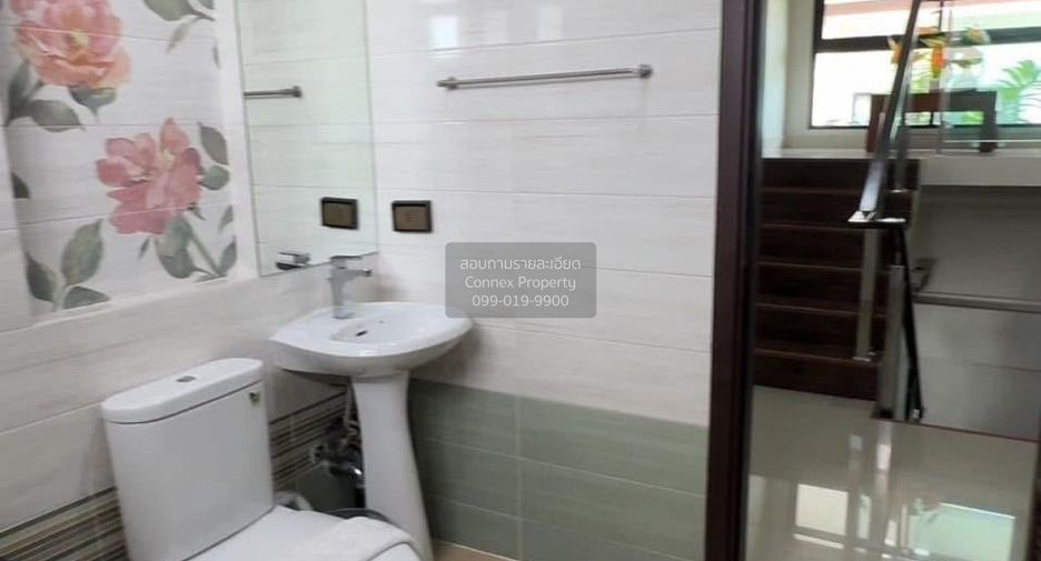 For rent 4 ベッドルーム house in Huay Yai, Pattaya