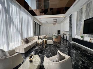 À louer et à vendre 6 chambres villa à Bang Lamung, Chonburi
