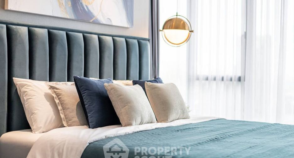 For sale 2 bedrooms condo in Khlong Toei, Bangkok
