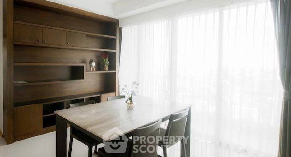 For sale 2 bedrooms condo in Khlong Toei, Bangkok