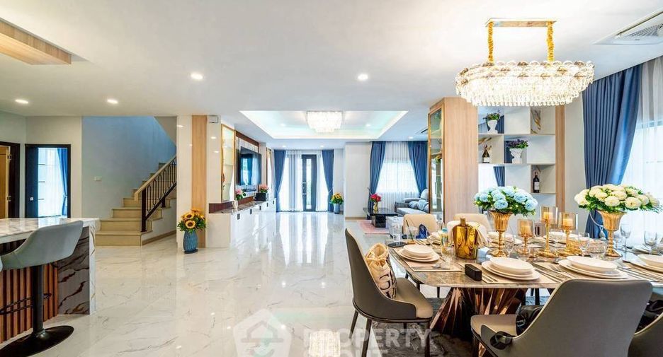 For sale 6 bedrooms villa in South Pattaya, Pattaya