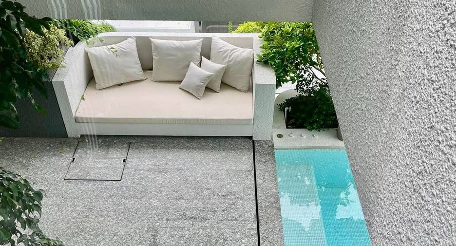 For sale 3 bedrooms villa in Prawet, Bangkok