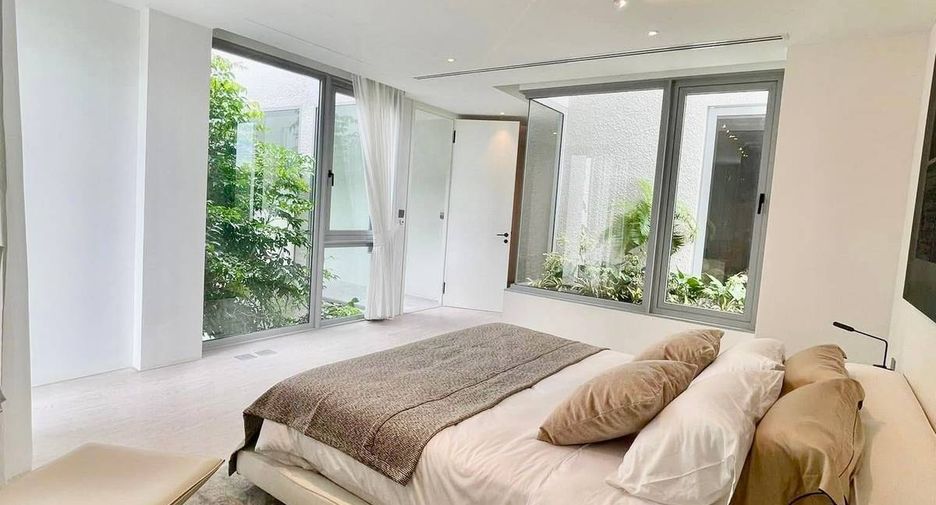 For sale 3 bedrooms villa in Prawet, Bangkok