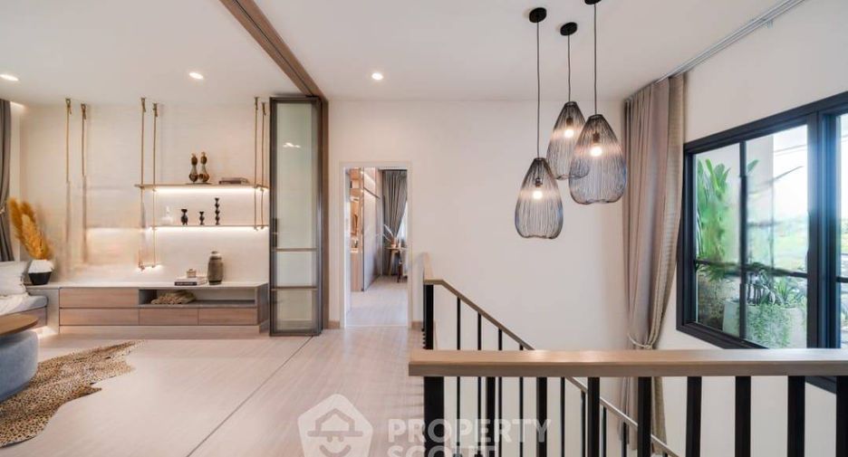 For sale 4 bedrooms house in Bang Lamung, Chonburi
