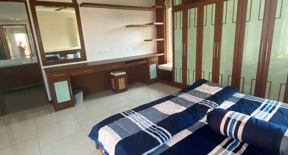 Casa en alquiler de 5 habitaciones en South Pattaya, Pattaya